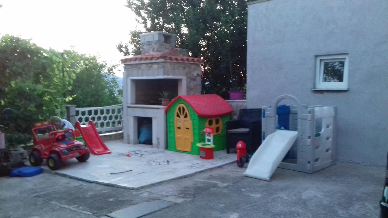 Apartment Magdic Brzac المظهر الخارجي الصورة
