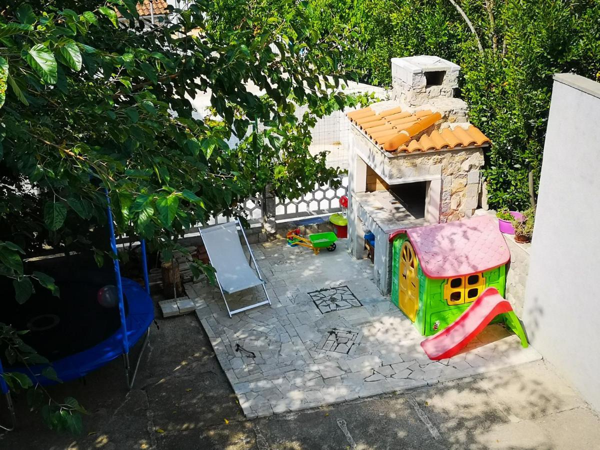 Apartment Magdic Brzac المظهر الخارجي الصورة