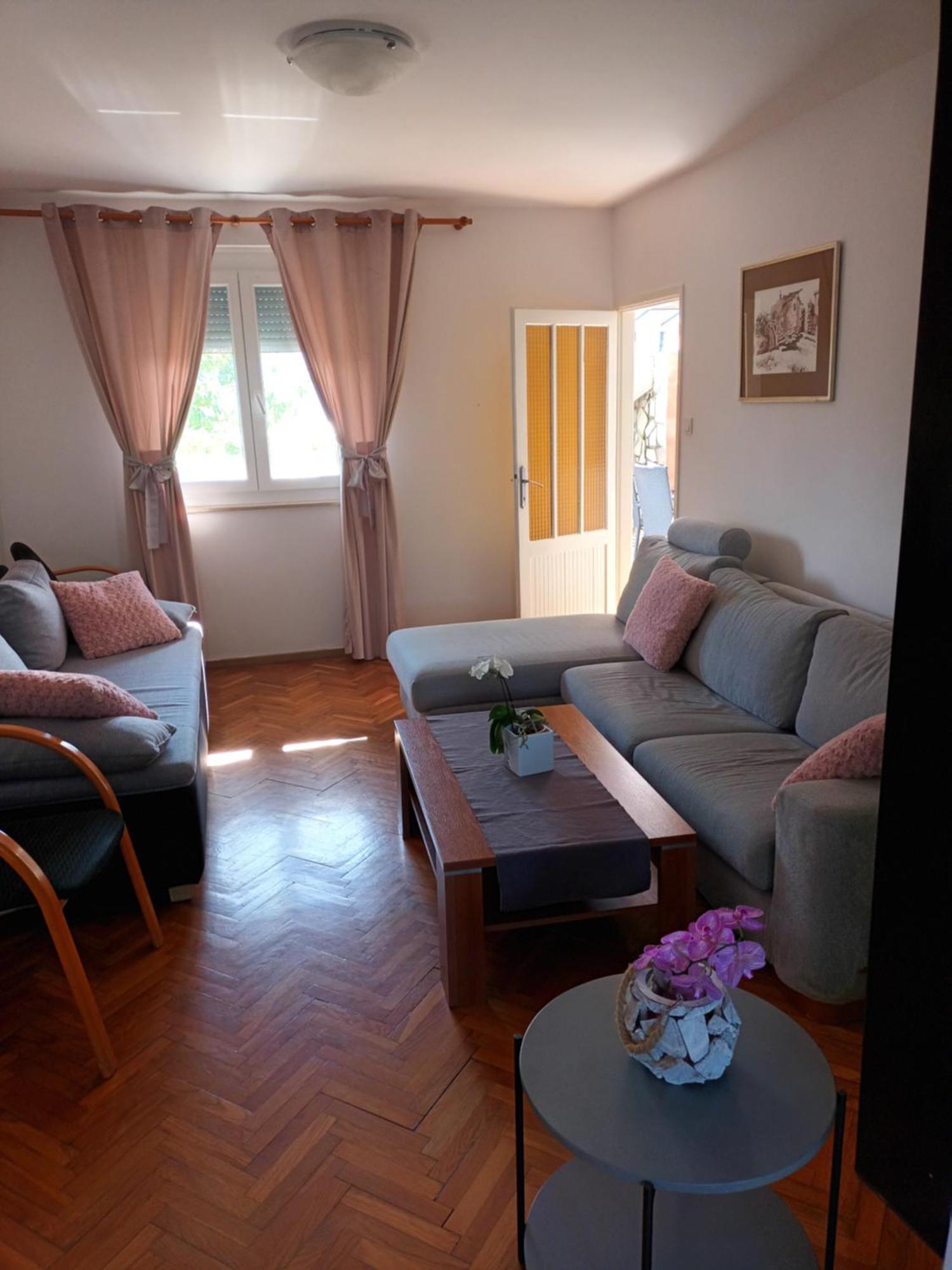 Apartment Magdic Brzac المظهر الخارجي الصورة